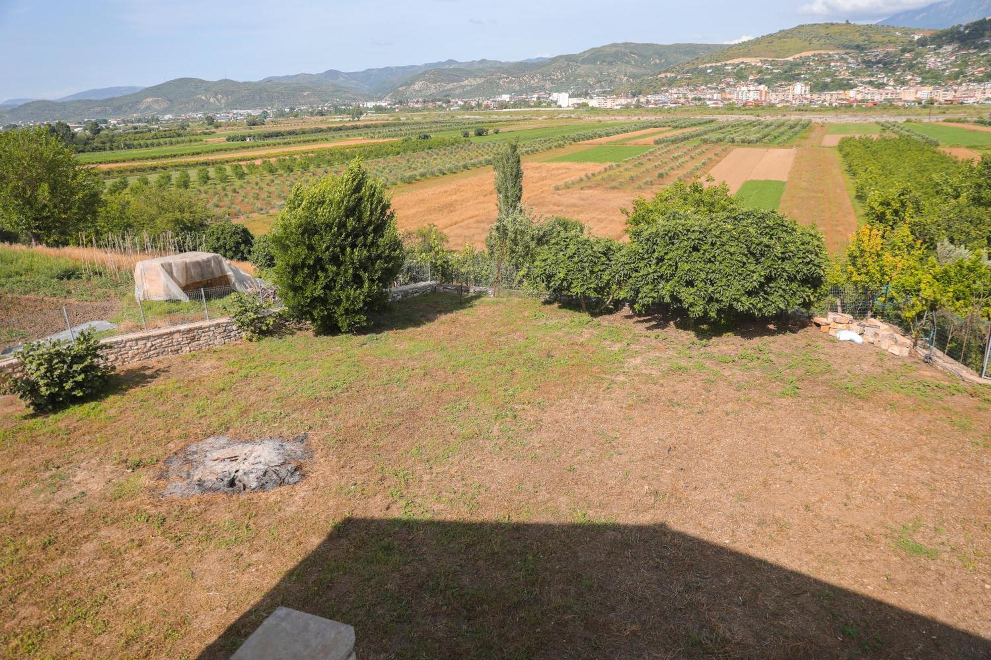 Amla'S Villa Berat Buitenkant foto